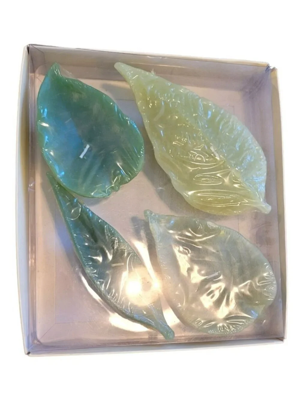 Pottery Barn Leaf Candles Set Lot of 4 Green Beautiful Decor NIB DH769